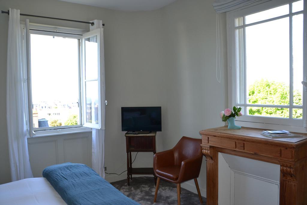 Guesthouse La Mascotte Villers-sur-Mer Exterior photo